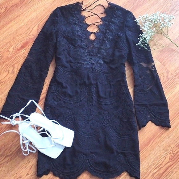 Foxidox black lace long sleeve mini dress - Picture 3 of 10